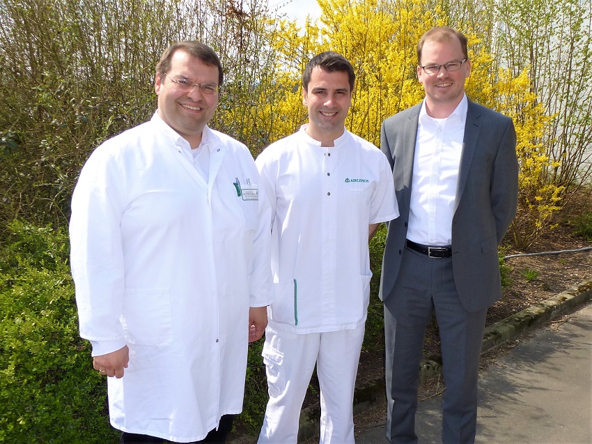 Wirbelsäulenzentrum Oberpfalz: Dr. Ilias Gkantounas zum Oberarzt ernannt