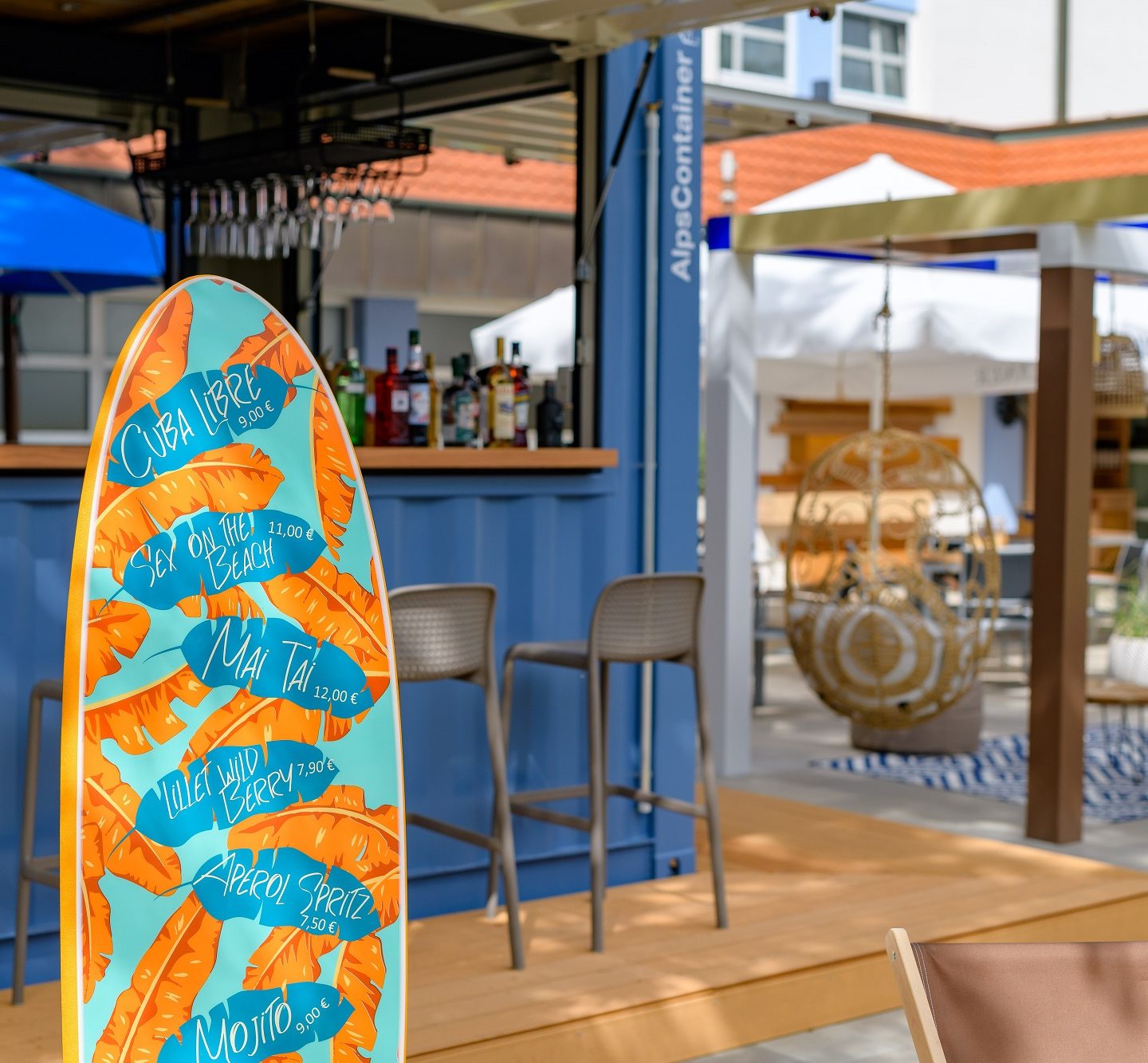 Einfach entspannt: ibis Styles Regensburg feiert „Volare Beach Bar & Restaurant“-Eröffnung